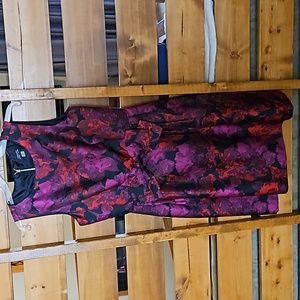 Tahari NWOT Ladies Fit/Flare Sz8 w/Bow Waist detail